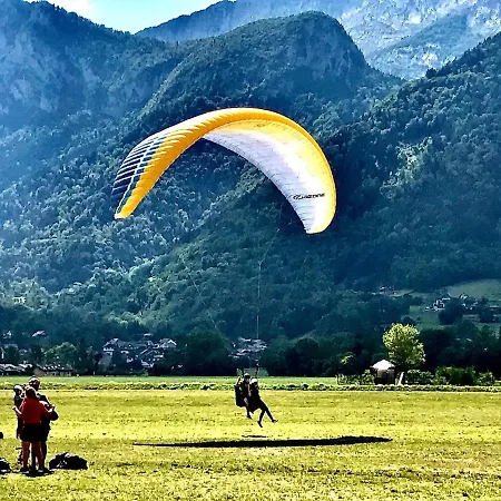 La-haut Hotel