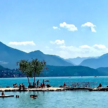 Hotel La-haut Annecy